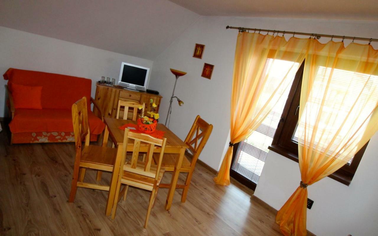 Penzion Saty Liptovske Sliace Zewnętrze zdjęcie
